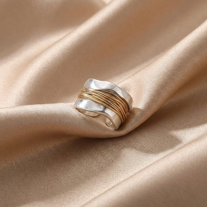 Anello di fili d&